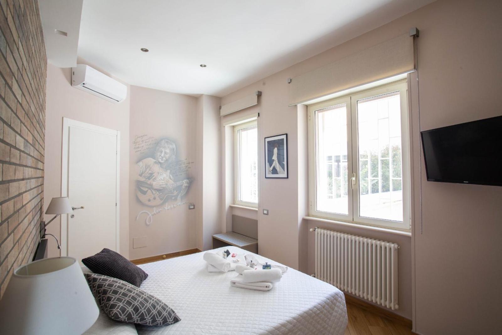 Little Rock Guest House Gaeta Dış mekan fotoğraf