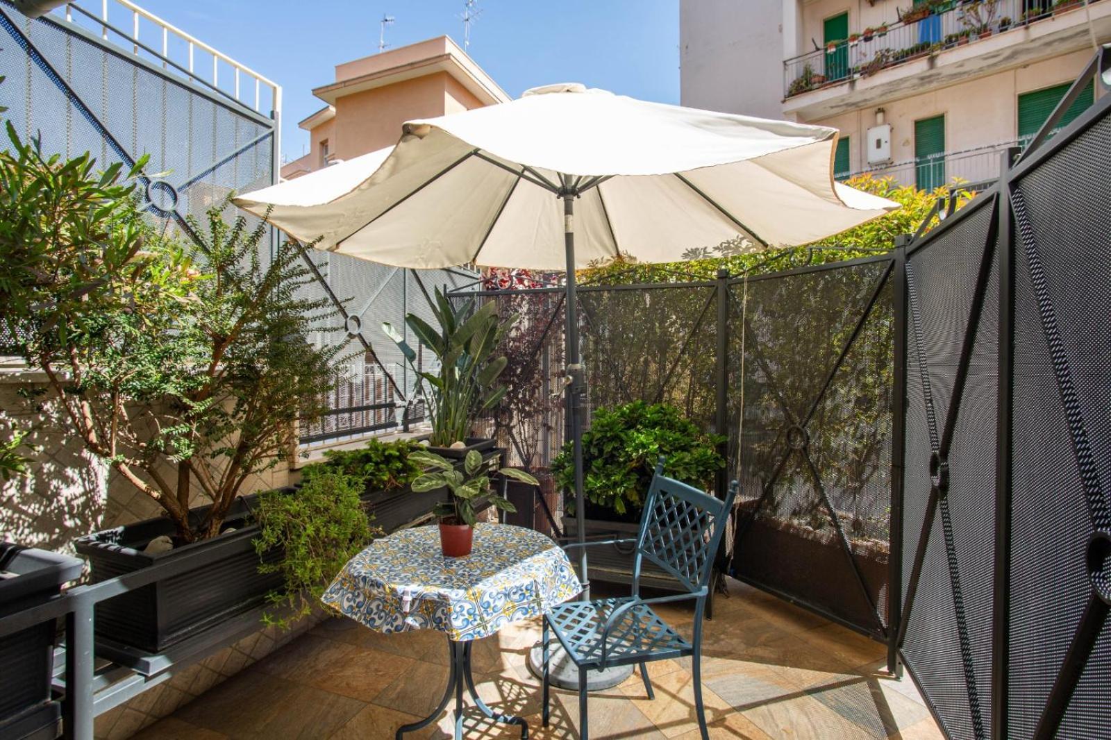 Little Rock Guest House Gaeta Dış mekan fotoğraf
